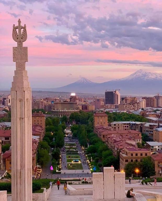 Apartment On Sayat Nova 33 Ереван Екстериор снимка